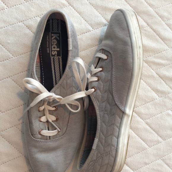 Keds Gray Sneakers, Sz 9.5 - Picture 3 of 3